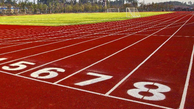 塑膠跑道施工時的場所排水管道施工