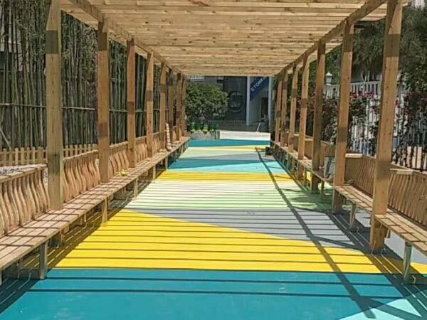 硅PU幼兒園路面